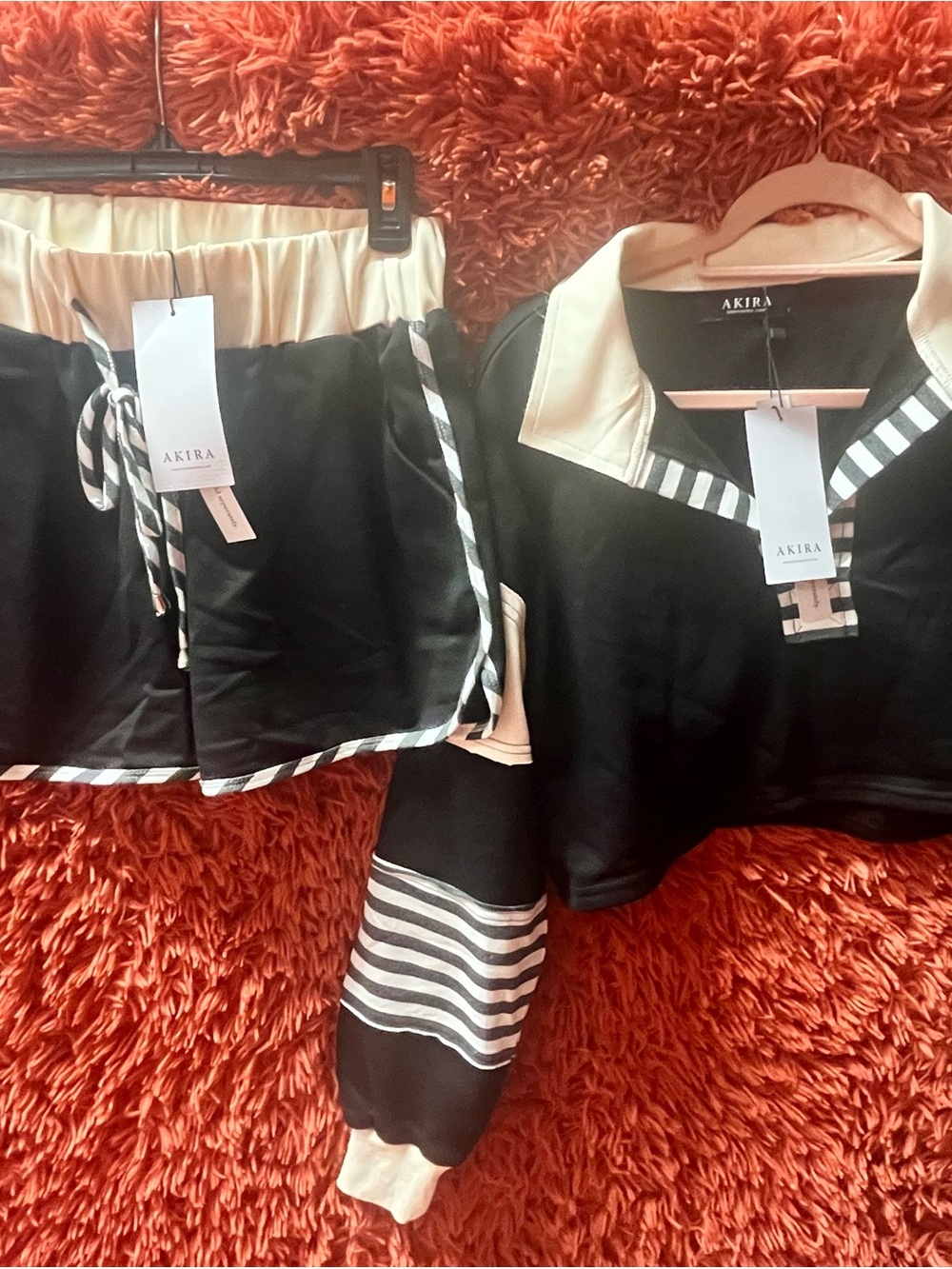 AKIRA Black & Cream Shorts and Cropped Top Striped Trim 2 piece set Large NWT